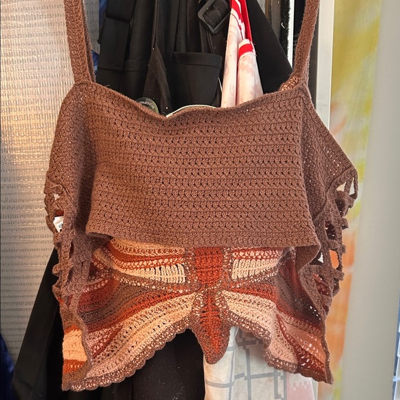 EARTHBOUND Brown and Pink Crochet Tank Top - Picture 2 of 3